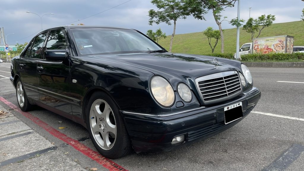 1999 BENZ E-CLASS W210 E320