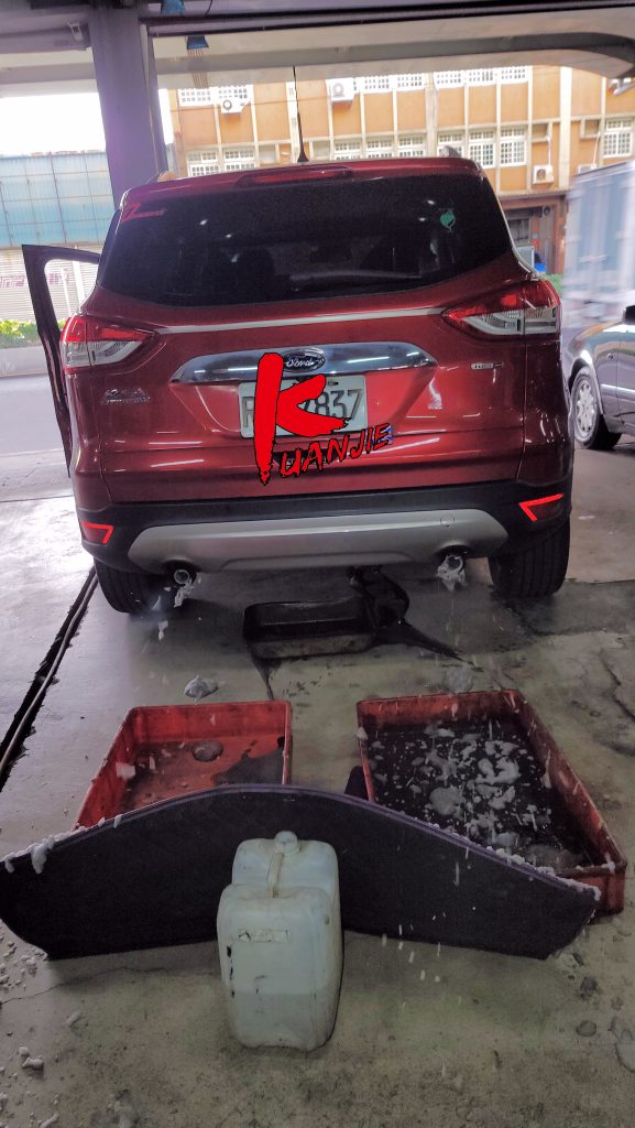 FORD KUGA DPF阻塞積碳清洗 引擎燈亮 加速無力冒黑煙