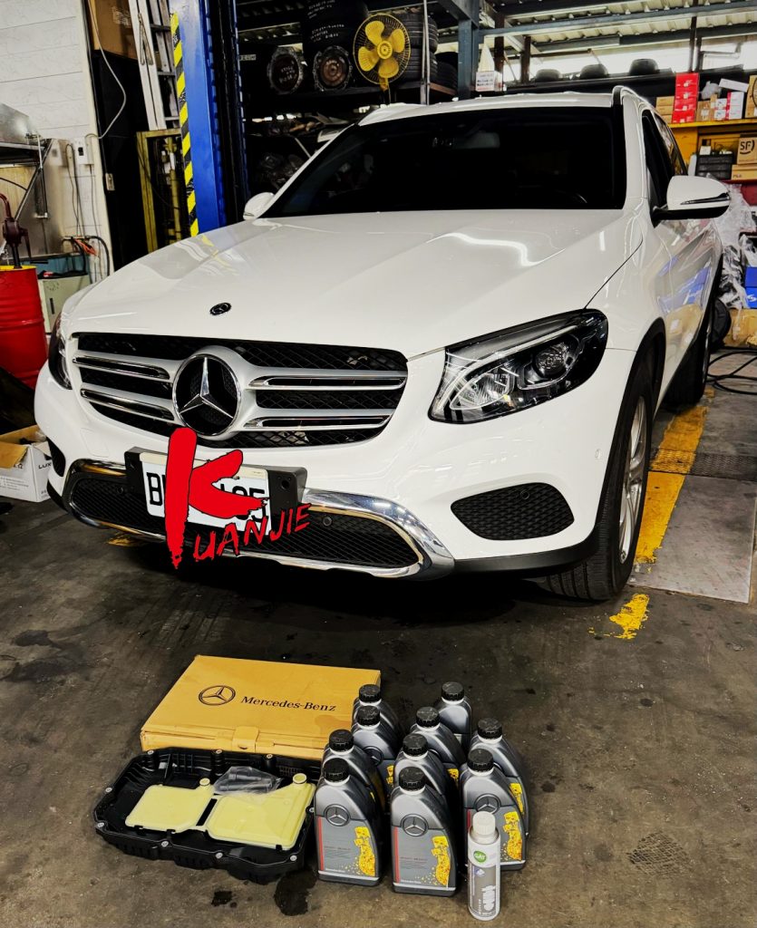 BENZ GLC220 M274 X254 引擎油底殼漏油處理 賓士9速變速箱油定期保養更換