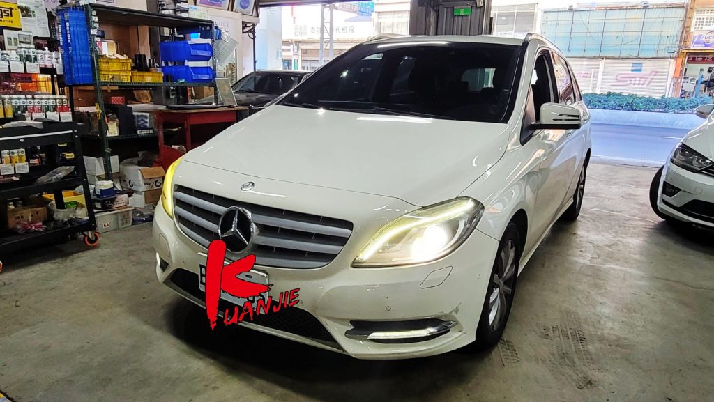 BENZ W246 B180 請勿換檔 請洽服務廠 變速箱故障漏油處理 入檔不走無反應 (7)