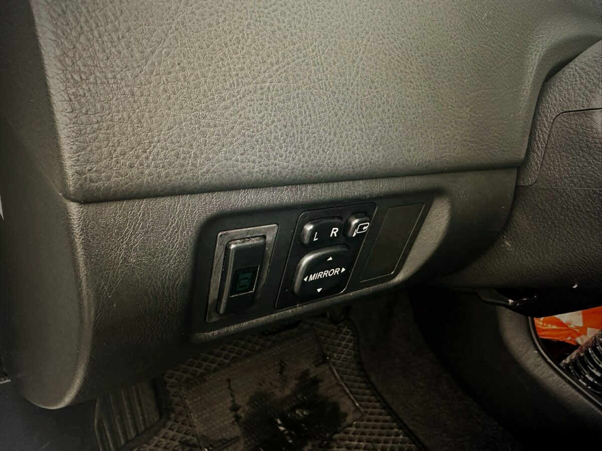 2007年12月 TOYOTA VIOS 1497cc 跑18萬