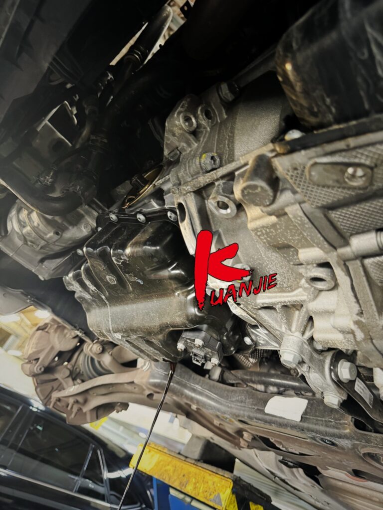 2020年 SKODA Kodiaq 1.4tsi 定期保養剛滿過保 前剎車皮盤剎車油更換