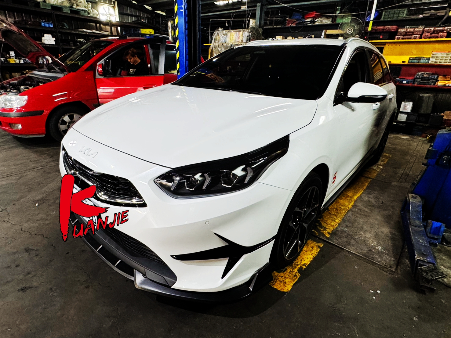 KIA Ceed Sportswagon 專業定期保養服務