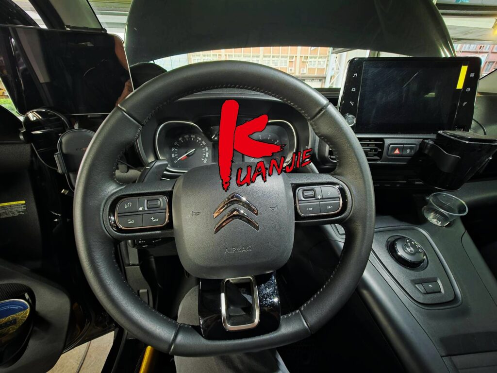 雪鐵龍（Citroën） BERLINGO 專業定期保養服務 機油心冷氣心更換