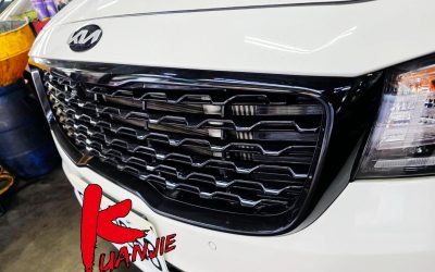 2019 kia carnival 2.2 tdi 前保護罩烤漆 前保險桿烤漆 (前霧燈出風口裝飾條烤漆)