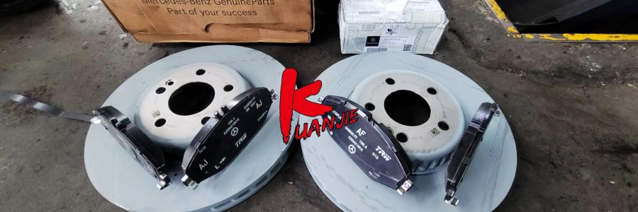 BENZ GLC200 M274 X254 剎車燈亮 正廠剎車皮來令片 正廠剎車盤 剎車油更換